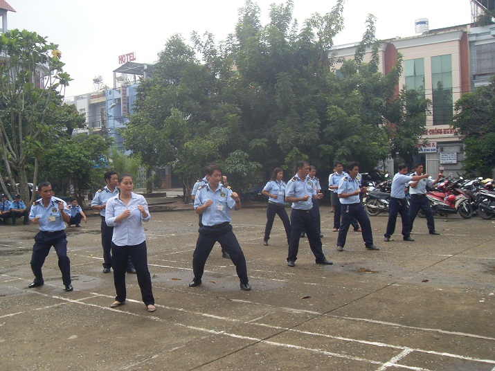 Hoạt động huấn luyện bảo vệ, vệ sỹ - Dịch Vụ Bảo Vệ Đại Trung - Công Ty TNHH DV Bảo Vệ Đại Trung